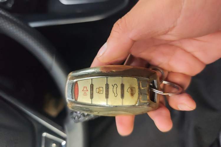 Used Haval M6 2023 PLUS 1.5T DCT Elite Smart Connectivity Model Vehicle Key