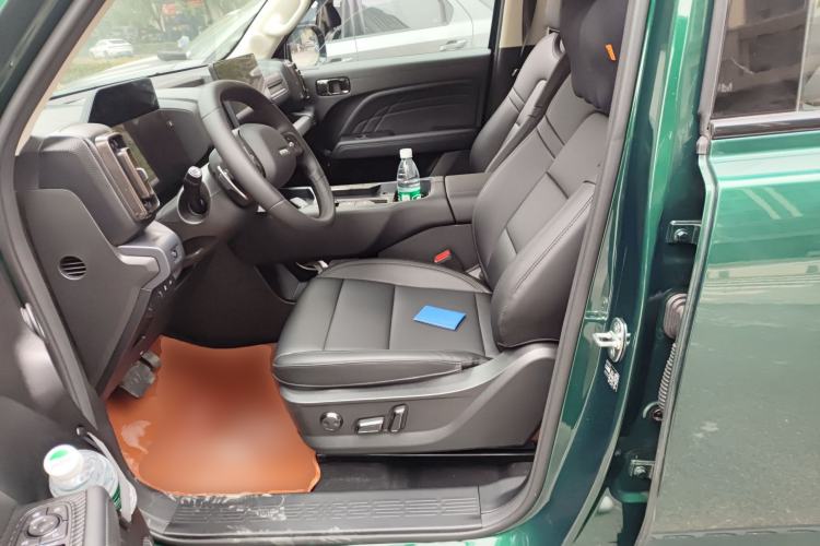 Used Haval Raptor 2025 2.0T 4WD Pro Left Front Seat