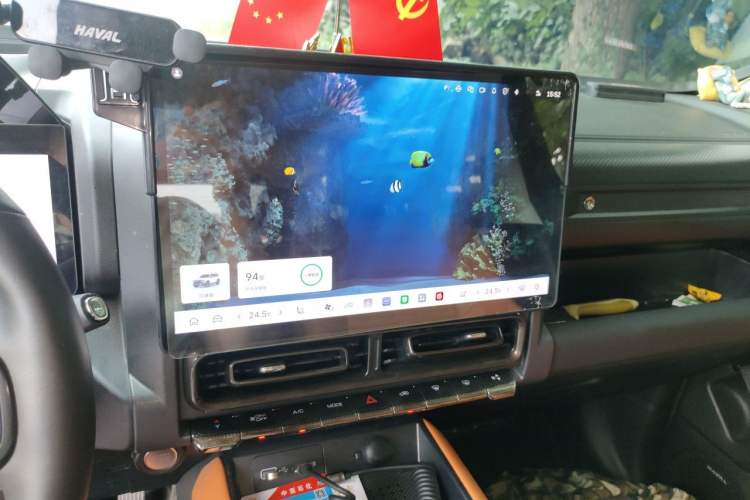 Used Haval Raptor 2025 2.0T 4WD Ultra Audio And AC Panel