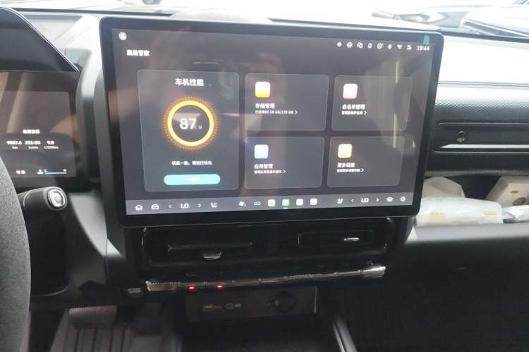 Used Haval Raptor 2025 2.0T 4WD Pro Audio And AC Panel