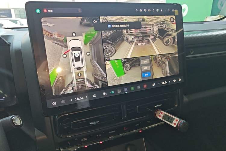 Used Haval Raptor 2025 2.0T 4WD Ultra Audio And AC Panel