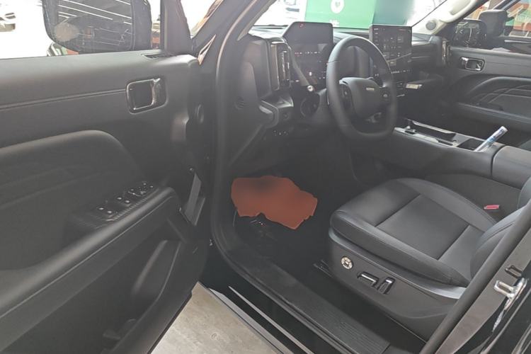 Used Haval Raptor 2025 2.0T 4WD Ultra Driver Seat