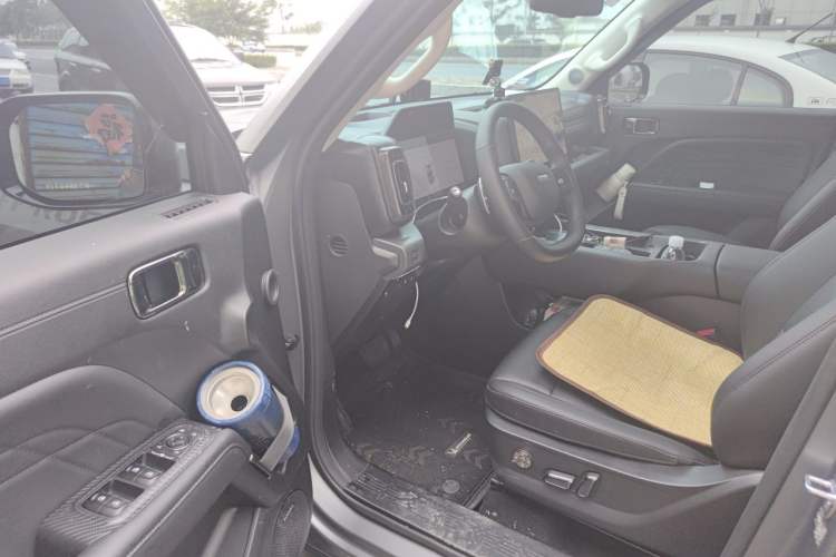 Used Haval Raptor 2025 2.0T 4WD Ultra Driver Seat