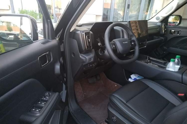 Used Haval Raptor 2025 2.0T 4WD Ultra Driver Seat