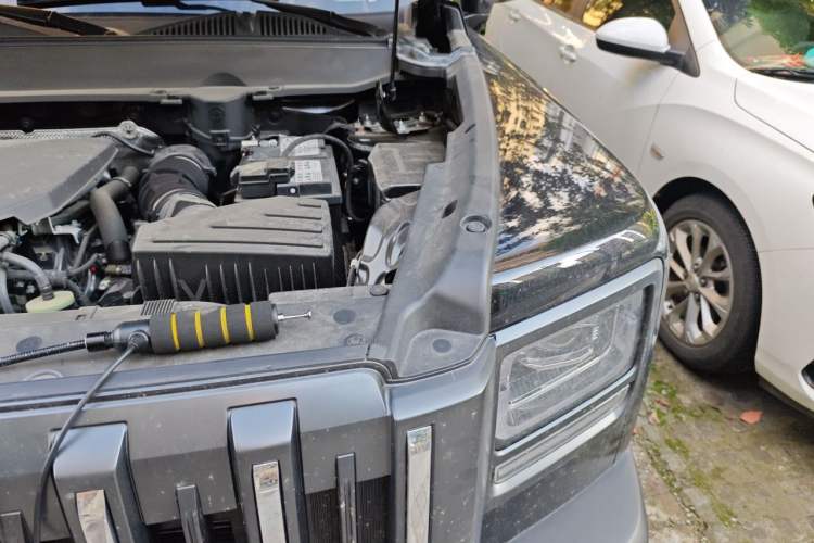 Used Haval Raptor 2025 2.0T 4WD Ultra Engine Bay Left