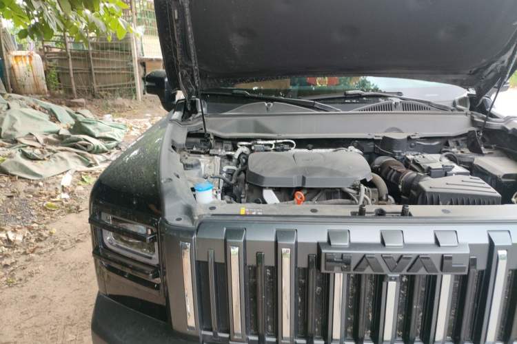 Used Haval Raptor 2025 2.0T 4WD Ultra Engine Bay Right