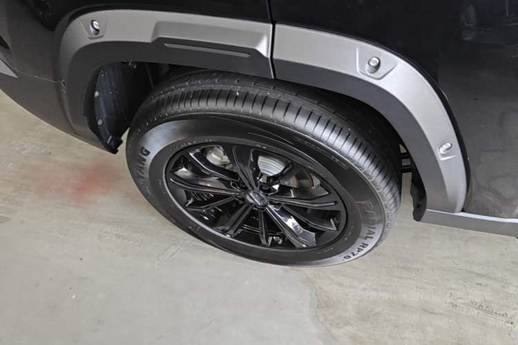 Used Haval Raptor 2025 2.0T 4WD Ultra Exterior 5