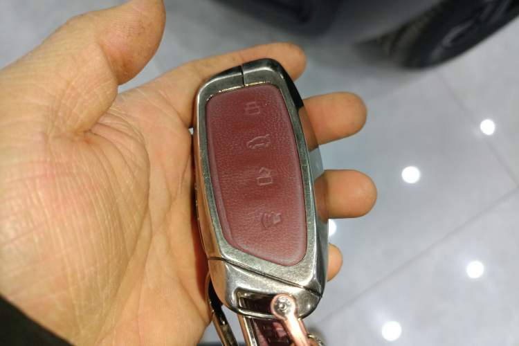 Used Haval Raptor 2025 2.0T 4WD Ultra Interior 1