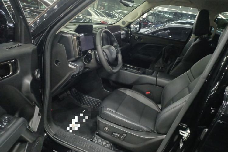 Used Haval Raptor 2025 2.0T 4WD Ultra Interior 3