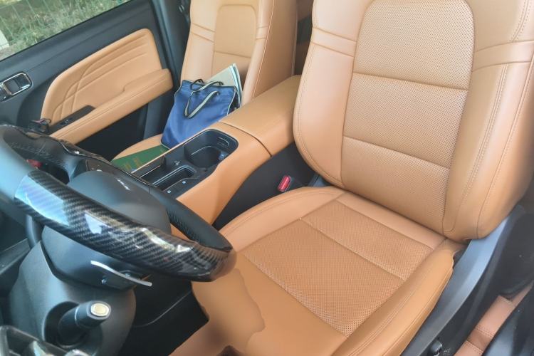 Used Haval Raptor 2025 2.0T 4WD Ultra Left Front Seat