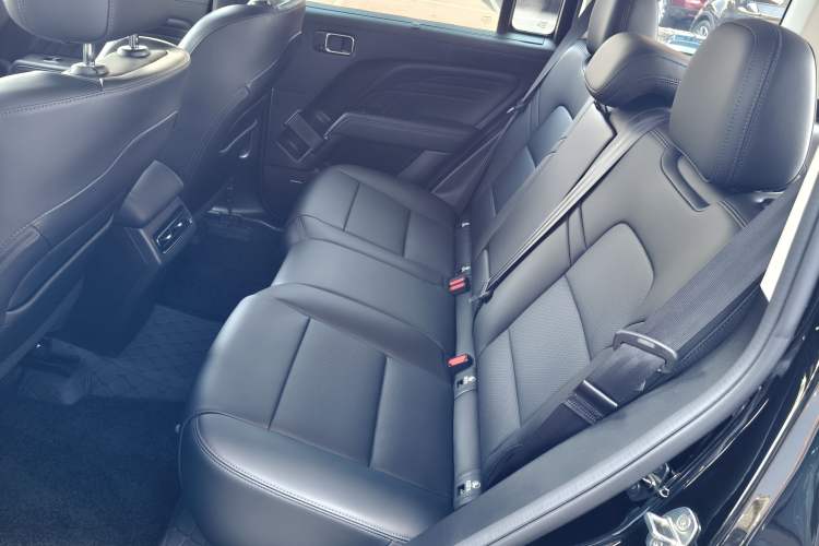 Used Haval Raptor 2025 2.0T 4WD Ultra Left Rear Seat