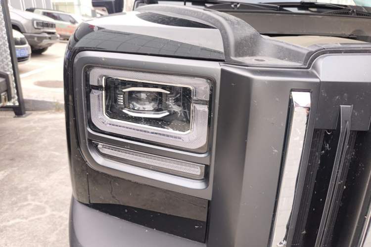 Used Haval Raptor 2025 2.0T 4WD Pro Right Front Headlight