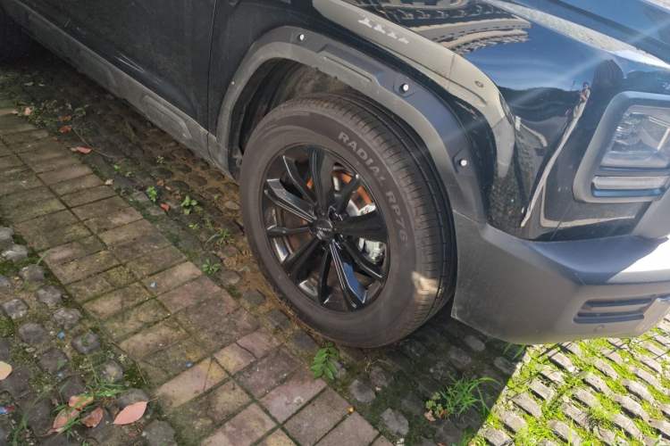 Used Haval Raptor 2025 2.0T 4WD Ultra Right Front Wheel Hub