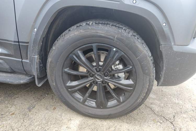 Used Haval Raptor 2025 2.0T 4WD Ultra Right Front Wheel Hub