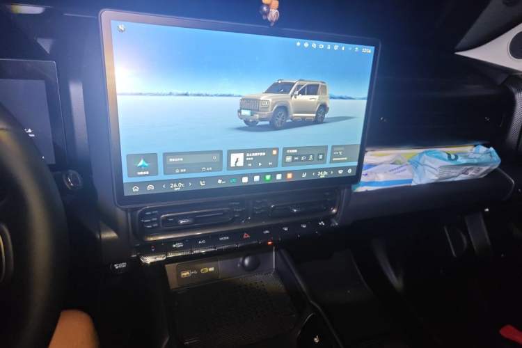 Used Haval Raptor 2025 2.0T 4WD Ultra Audio And AC Panel