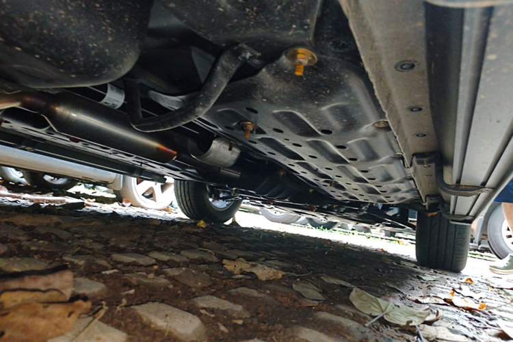 Used Haval Raptor 2025 2.0T 4WD Pro Chassis Rear Right