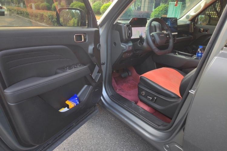 Used Haval Raptor 2025 2.0T 4WD Ultra Driver Seat