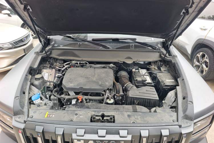 Used Haval Raptor 2025 2.0T 4WD Ultra Engine Bay