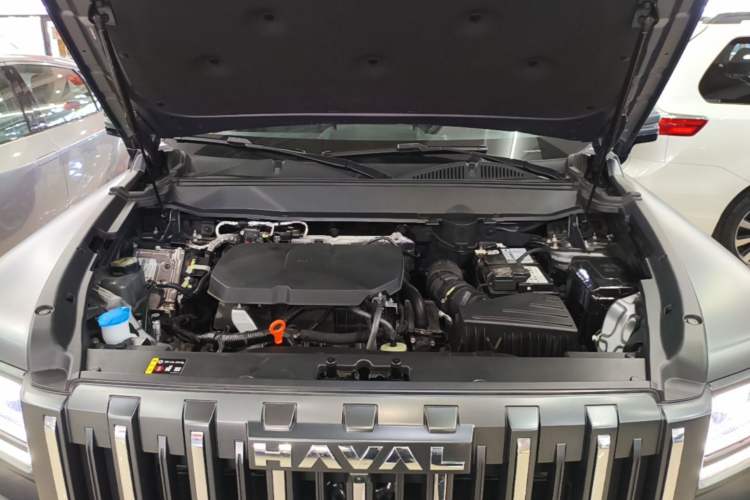 Used Haval Raptor 2025 2.0T 4WD Ultra Engine Bay