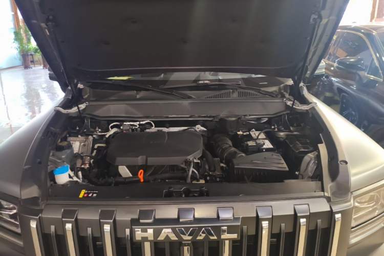 Used Haval Raptor 2025 2.0T 4WD Ultra Engine Bay