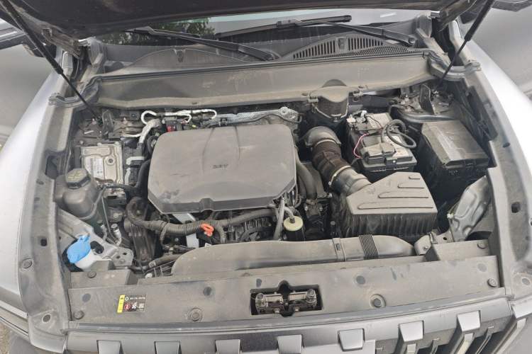 Used Haval Raptor 2025 2.0T 4WD Pro Engine Bay