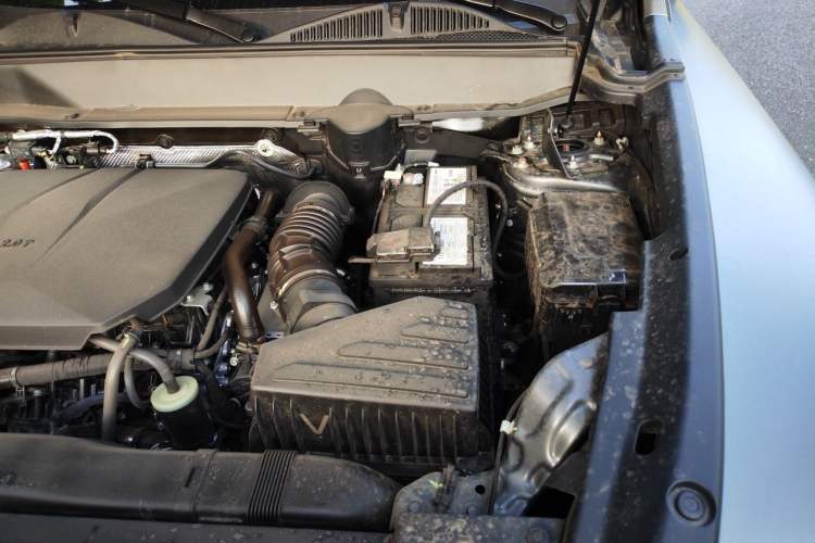 Used Haval Raptor 2025 2.0T 4WD Ultra Engine Bay Left
