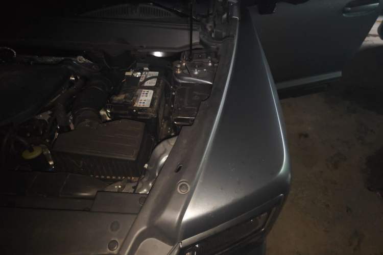 Used Haval Raptor 2025 2.0T 4WD Ultra Engine Bay Left