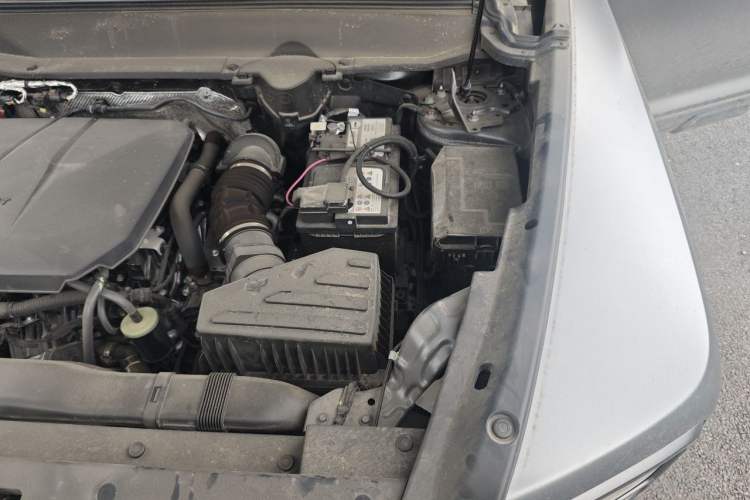 Used Haval Raptor 2025 2.0T 4WD Pro Engine Bay Left
