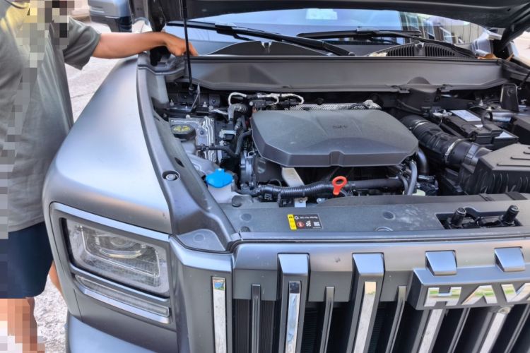 Used Haval Raptor 2025 2.0T 4WD Ultra Engine Bay Right