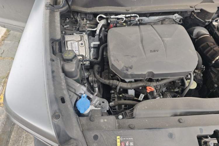 Used Haval Raptor 2025 2.0T 4WD Pro Engine Bay Right