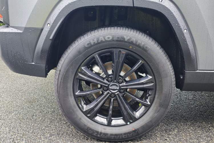 Used Haval Raptor 2025 2.0T 4WD Ultra Exterior 6
