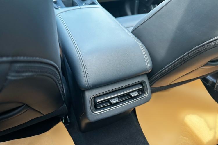 Used Haval Raptor 2025 2.0T 4WD Ultra Interior 3