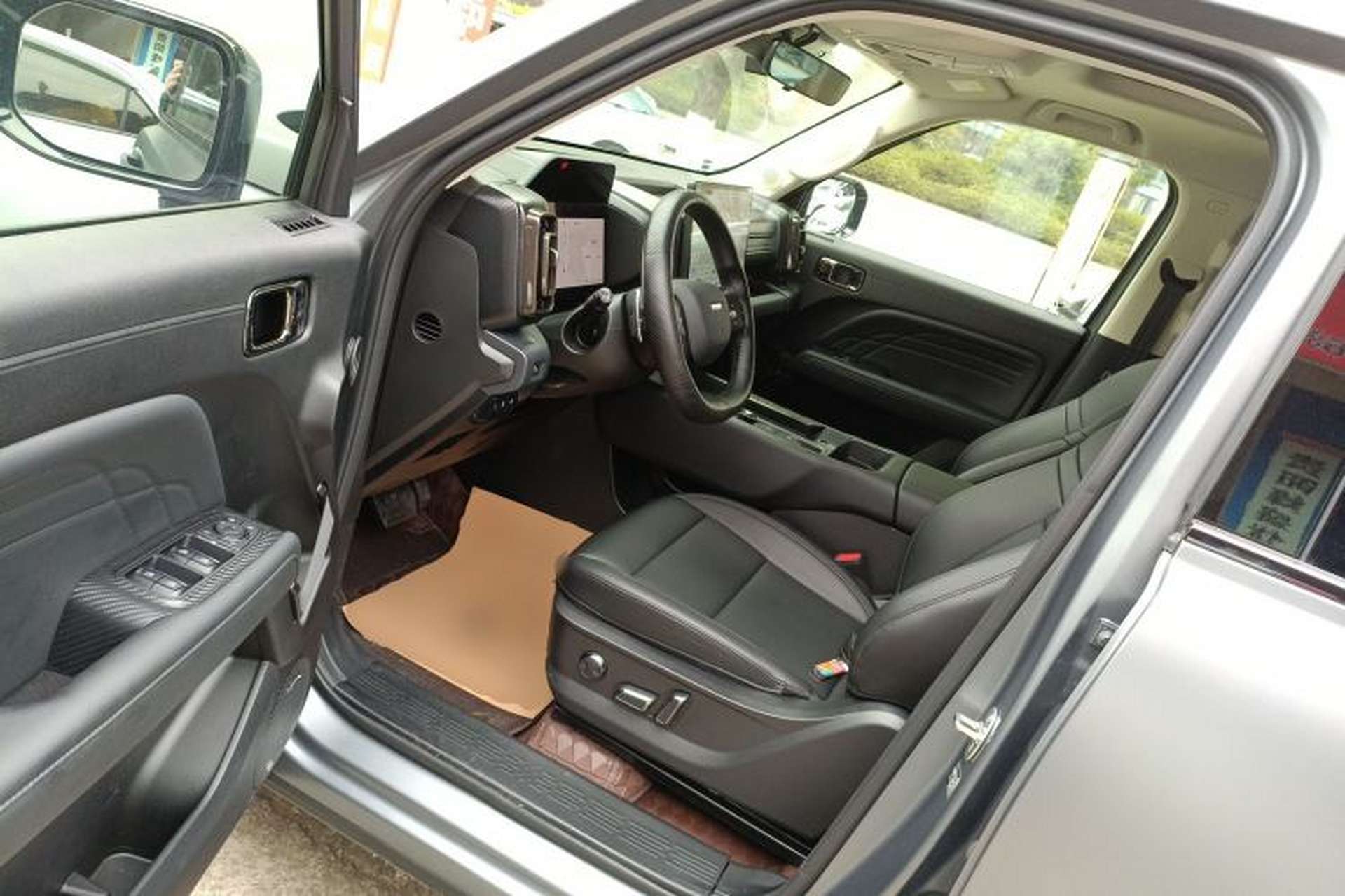Used Haval Raptor 2025 2.0T 4WD Pro Interior 3