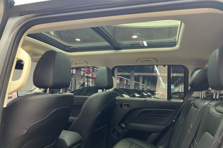 Used Haval Raptor 2025 2.0T 4WD Ultra Interior 6