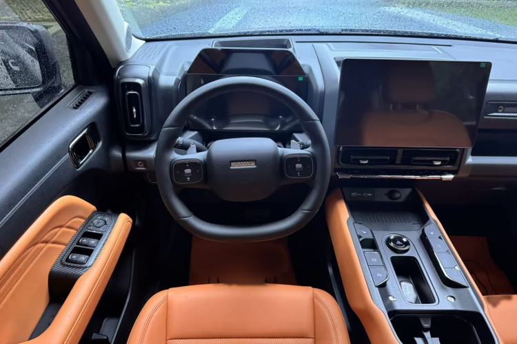 Used Haval Raptor 2025 2.0T 4WD Ultra Interior 6