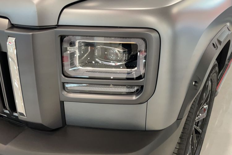 Used Haval Raptor 2025 2.0T 4WD Ultra Left Front Headlight