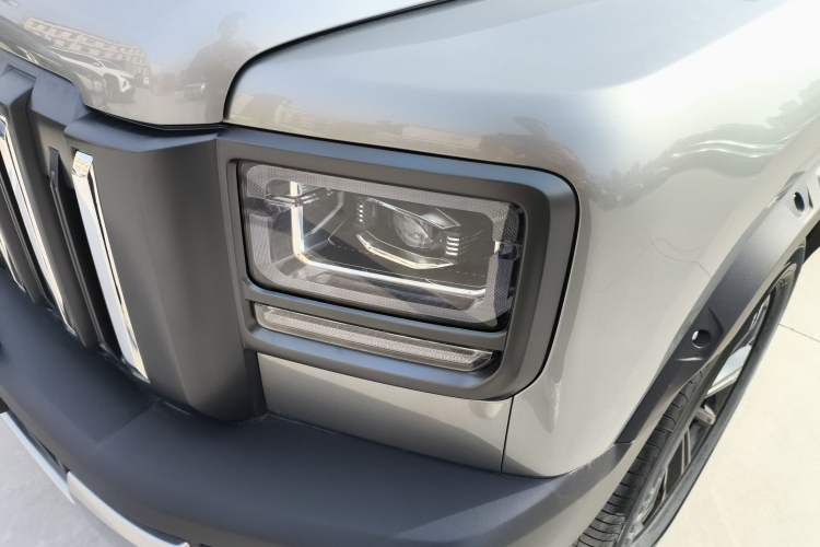 Used Haval Raptor 2025 2.0T 4WD Ultra Left Front Headlight