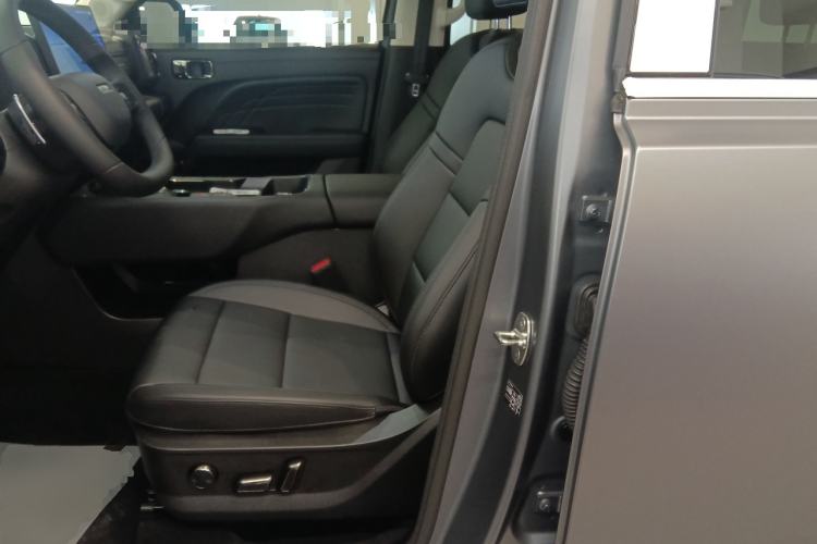 Used Haval Raptor 2025 2.0T 4WD Pro Left Front Seat
