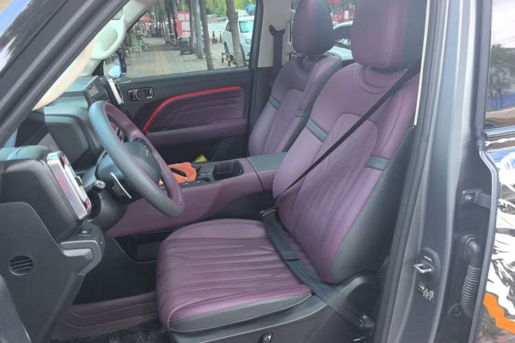 Used Haval Raptor 2025 2.0T 4WD Pro Left Front Seat