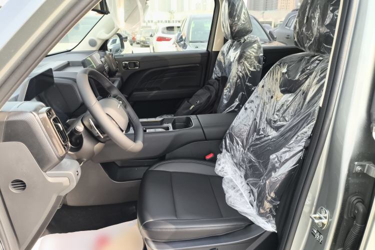 Used Haval Raptor 2025 2.0T 4WD Ultra Left Front Seat