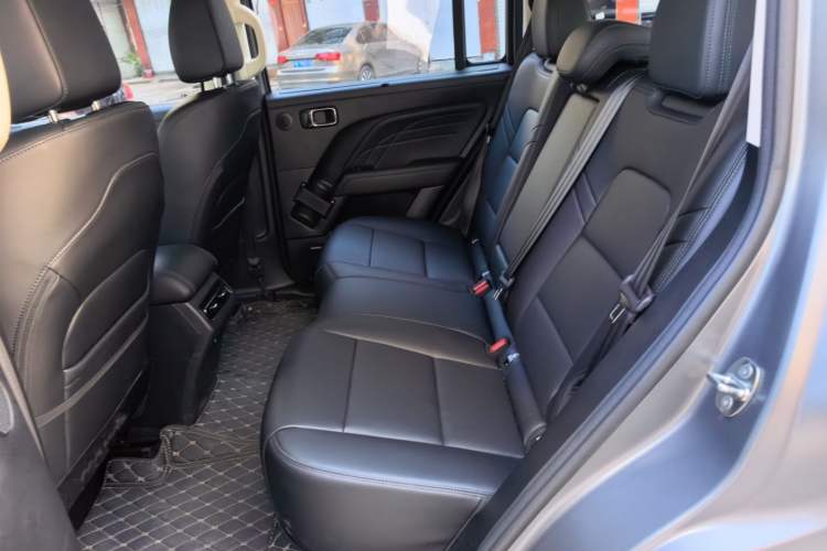 Used Haval Raptor 2025 2.0T 4WD Ultra Left Rear Seat