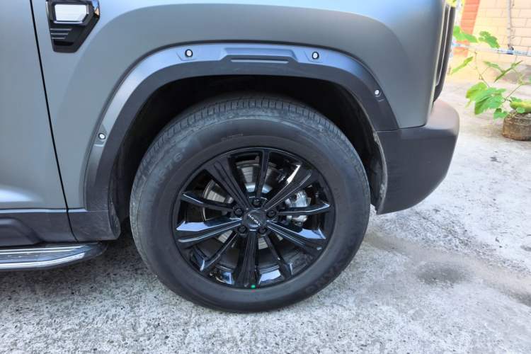 Used Haval Raptor 2025 2.0T 4WD Ultra Right Front Wheel Hub