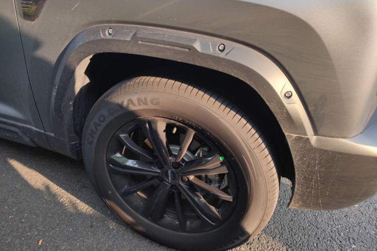 Used Haval Raptor 2025 2.0T 4WD Ultra Right Front Wheel Hub