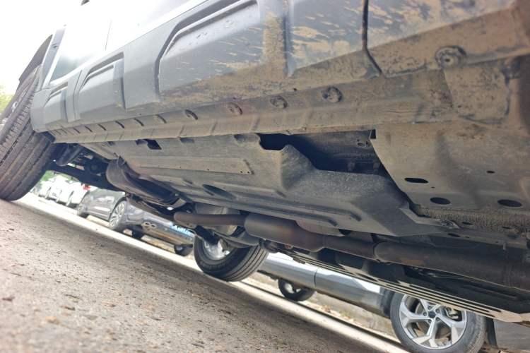 Used Haval Raptor 2025 2.0T 4WD Ultra Right Side Sill