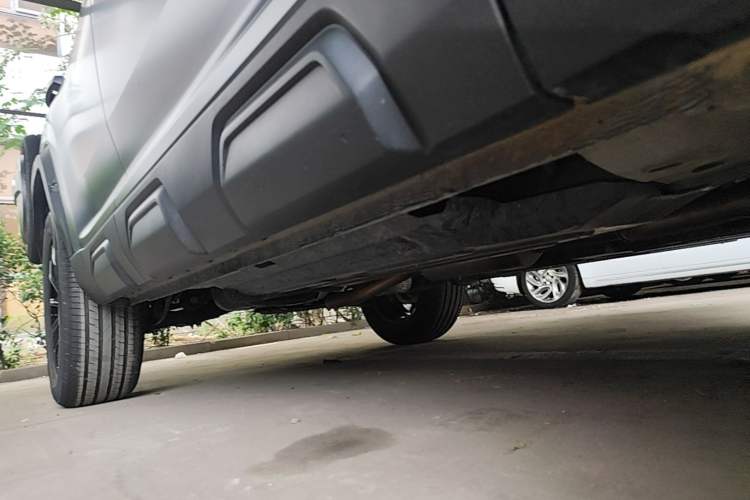 Used Haval Raptor 2025 2.0T 4WD Ultra Right Side Sill