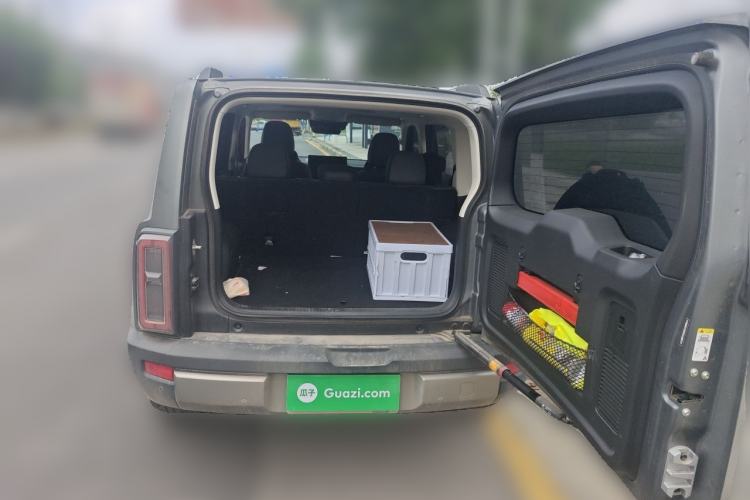 Used Haval Raptor 2025 2.0T 4WD Pro Trunk
