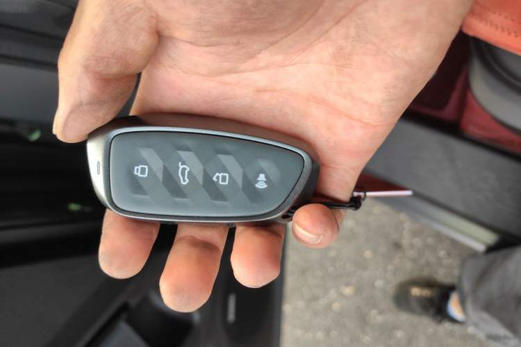 Used Haval Raptor 2025 2.0T 4WD Ultra Vehicle Key