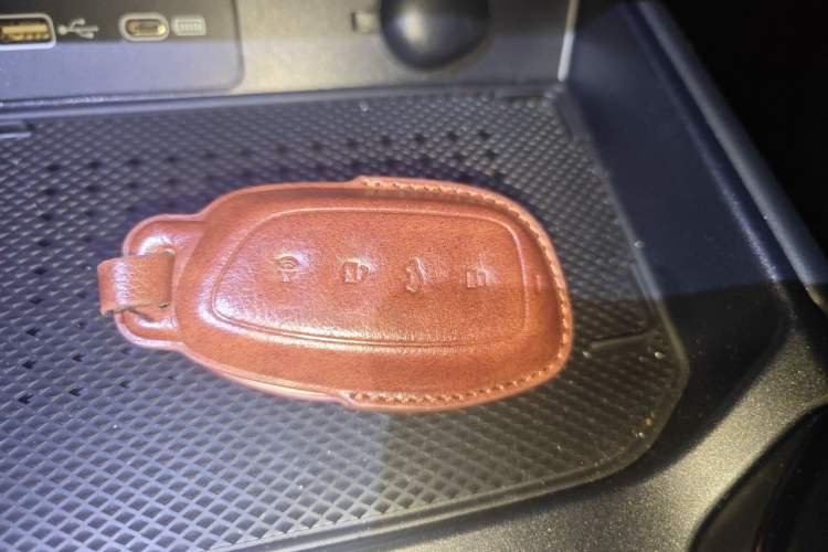 Used Haval Raptor 2025 2.0T 4WD Ultra Vehicle Key
