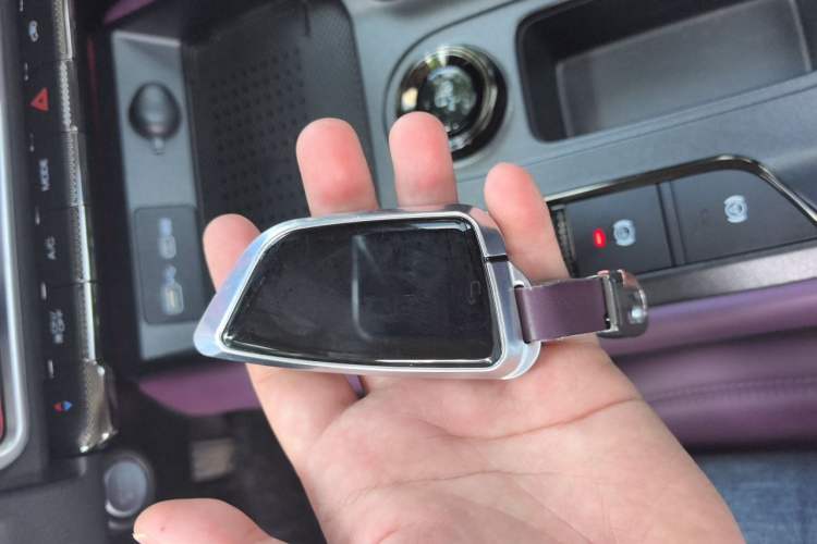Used Haval Raptor 2025 2.0T 4WD Pro Vehicle Key