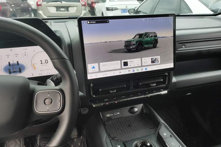 Used Haval Raptor 2025 2.0T 4WD Ultra Audio And AC Panel